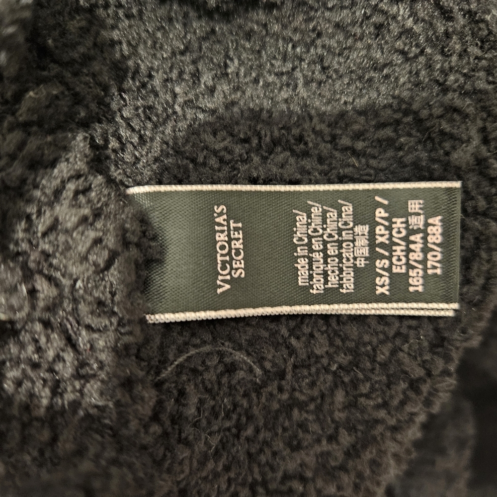 Victoria Secret Long Robe XS - Picture 8 of 14